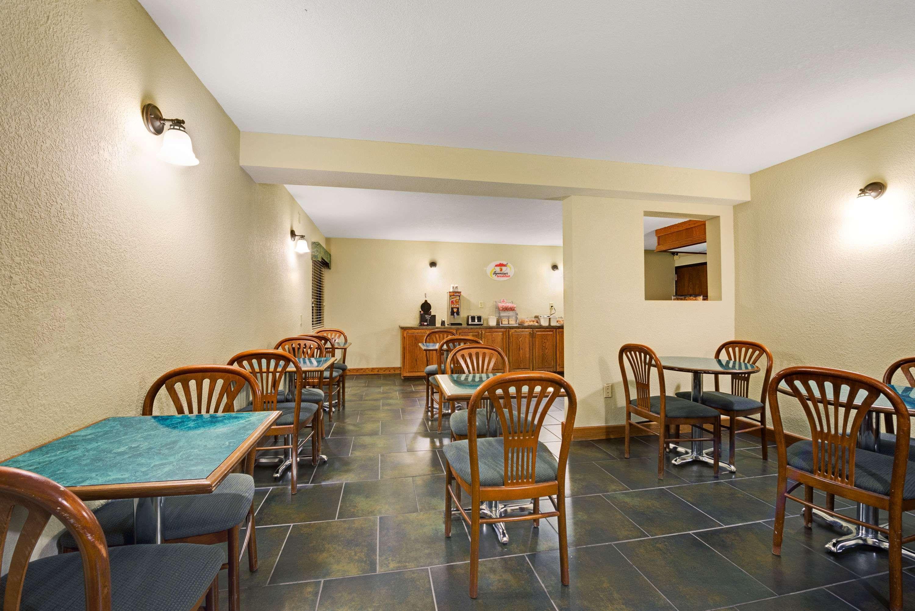 Spark By Hilton Wichita East Zewnętrze zdjęcie